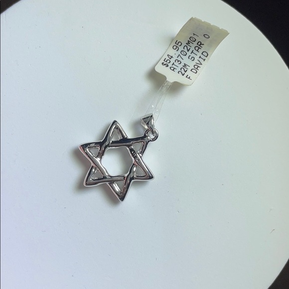Sterling Silver Star of David pendant - Picture 1 of 1